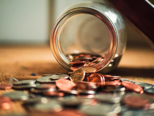 coins dispersed